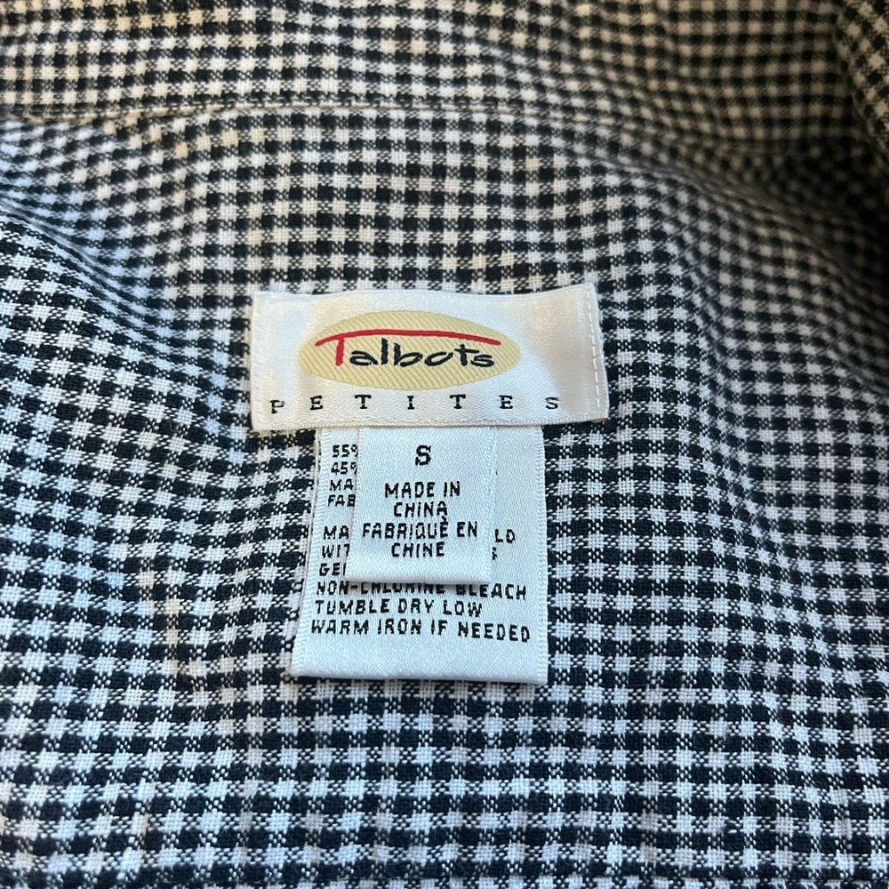 Button down top - Picture 3 of 3